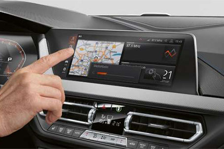 BMW ovládání gesty.