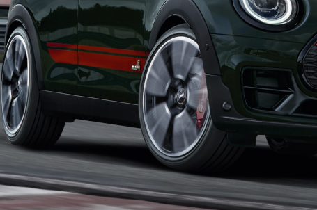 MINI John Cooper Works - SPORTOVNÍ PODVOZEK. MINI John Cooper Works - SPORTOVNÍ PODVOZEK.