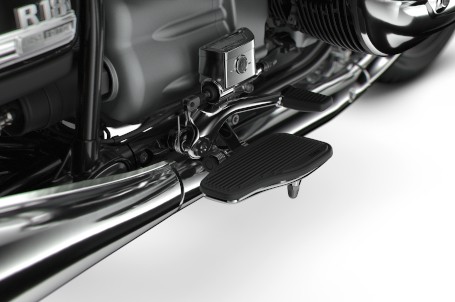 BMW R 18 - Stupačky BMW R 18 - Stupačky