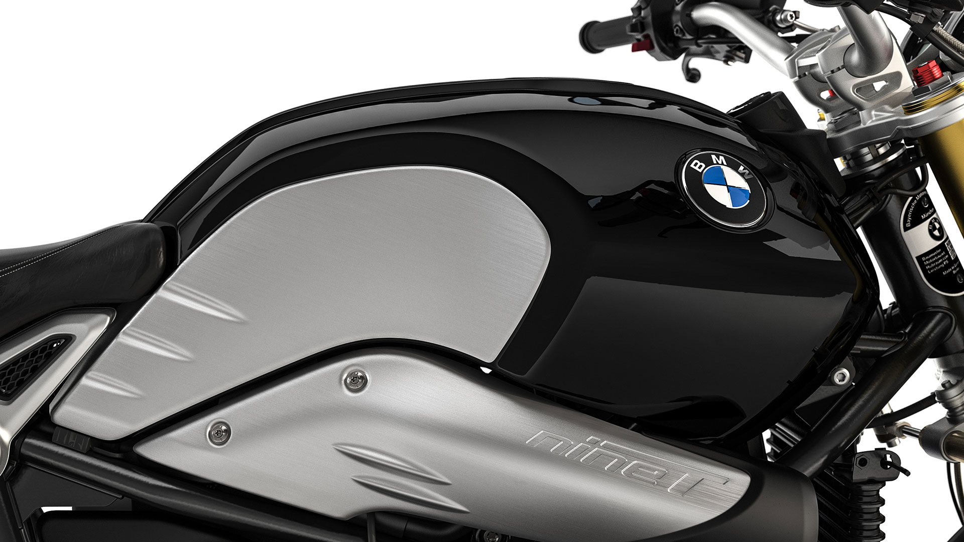 BMW R NINET - Palivová nádrž a kryt sání 
