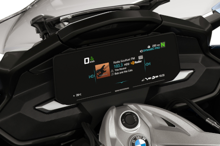 BMW K 1600 GTL - Audiosystém 2.0 s výrazným zvukem 
