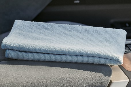BMW Látka z mikrovlákna pro interiér. BMW Látka z mikrovlákna pro interiér.