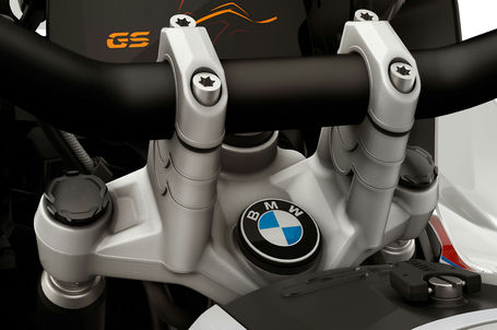 BMW R 1250 GS Adventure - Pohodlné nástavce řídítek 