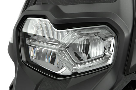 BMW C 400 X - LED světlomet se světlem pro denní svícení 