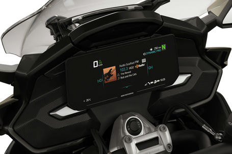 BMW K 1600 Grand America - Audiosystém 2.0 s výrazným zvukem 