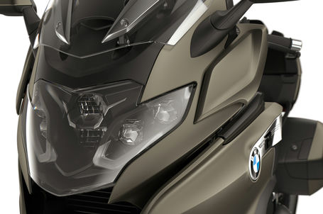 BMW K 1600 Grand America - Výkonný přední světlomet BMW K 1600 Grand America - Výkonný přední světlomet