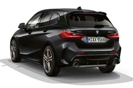 BMW M135i xDrive - M aerodynamický paket. BMW M135i xDrive - M aerodynamický paket.