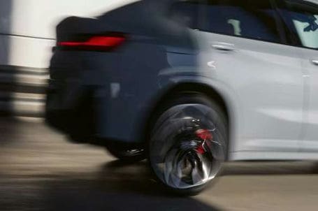 BMW X4 - BMW xDrive. BMW X4 - BMW xDrive.