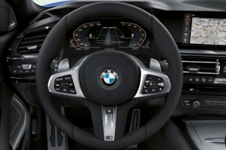 BMW Z4 M40i - M kožený volant. BMW Z4 M40i - M kožený volant.