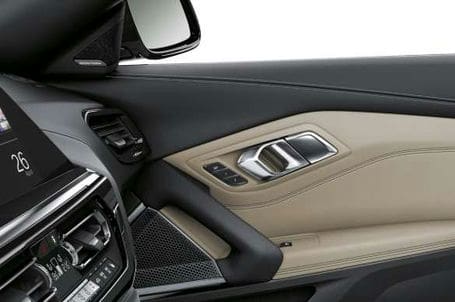 BMW Z4 M40i - Audiosystém Harman Kardon s prostorovým zvukem. BMW Z4 M40i - Audiosystém Harman Kardon s prostorovým zvukem.