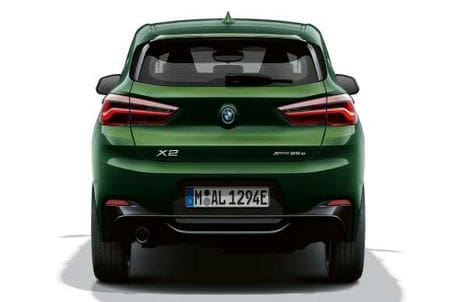 BMW X2 - Výrazný vzhled zadní části. BMW X2 - Výrazný vzhled zadní části.