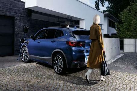 BMW X2 xDrive25e - Nabíjení. BMW X2 xDrive25e - Nabíjení.