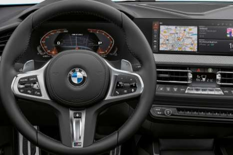 BMW M235i xDrive Gran Coupé - BMW Live Cockpit Professional. 
