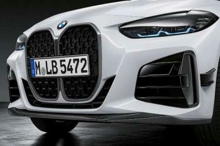 BMW řady 4 Cabrio Performance Parts - M Performance karbonový přední splitter. 