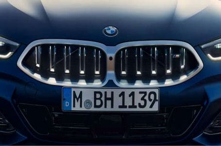 BMW řady 8 Gran Coupé - BMW maska ve tvaru ledvinek Iconic Glow. BMW řady 8 Gran Coupé - BMW maska ve tvaru ledvinek Iconic Glow.