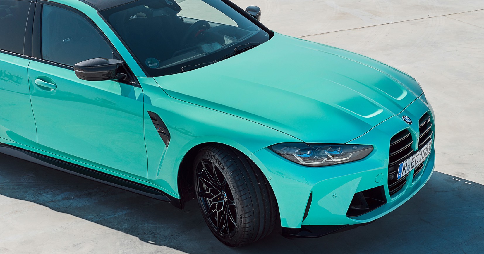 BMW M3 Sedan - BMW Individual Mit Green (zelená) BMW M3 Sedan - BMW Individual Mit Green (zelená)