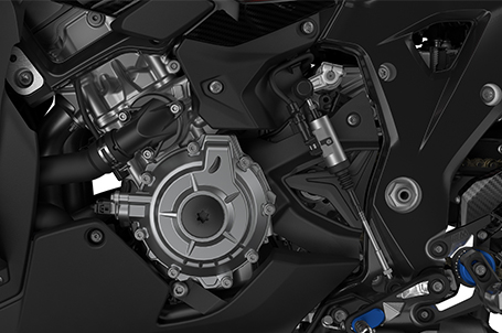 BMW M 1000 XR - Výkonný a přímý: motor BMW M1000 XR - Výkonný a přímý: motor