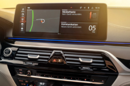 BMW ALPINA B5 - High-Tech Cockpit