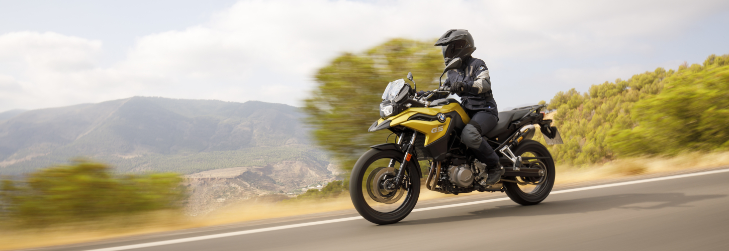 BMW F 750 GS z boku BMW F 750 GS z boku