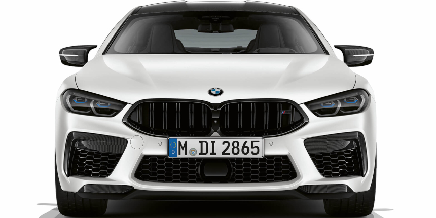 BMW M8 Competition Gran Coupé Exteriérový paket M Carbon.