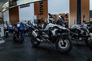 Moto Showroom Praha