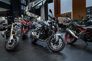 Moto Showroom Praha