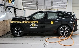 BMW iX získalo nejvyšší možné pětihvězdičkové hodnocení v testech bezpečnosti Euro NCAP.