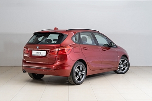 BMW řada 2 | 216d