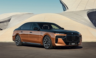 BMW i7 M70 xDrive | Nejvýkonnější elektromotor BMW. BMW i7 M70 xDrive | Nejvýkonnější elektromotor BMW.