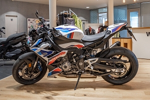 BMW M 1000 R