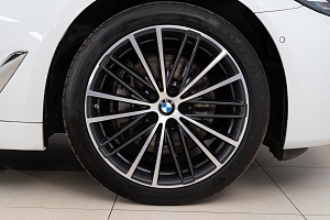 BMW řada 5 | 530d xDrive