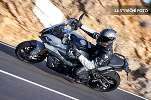 BMW S 1000 XR