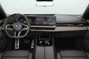 BMW i5 | M60 xDrive