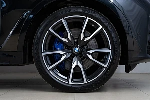 BMW X7 M50d