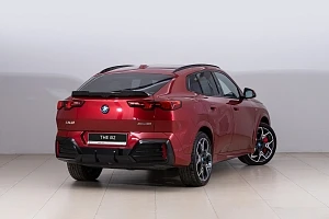 BMW iX2 xDrive30