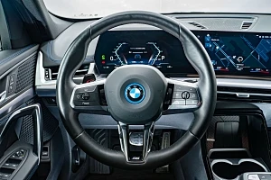 BMW iX1 xDrive30