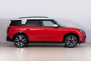 MINI John Cooper Works Countryman ALL4