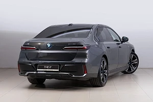 BMW i7 | xDrive60