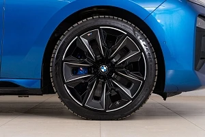 BMW i7 | M70 xDrive