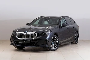 BMW i5 xDrive40 Touring