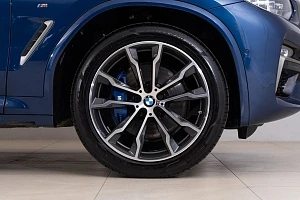 BMW X3 M40i