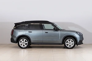 MINI Countryman D