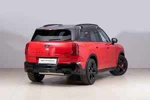 MINI John Cooper Works Countryman ALL4