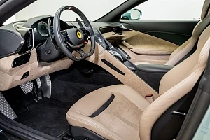 Ferrari Roma spider