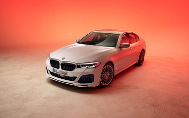 BMW ALPINA D5 S SEDAN A BMW ALPINA D5 S TOURING