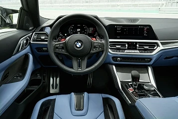 BMW M4 COUPÉ