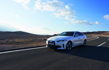 THE i4 | PRVNÍ ČISTĚ ELEKTRICKÉ GRAN COUPÉ