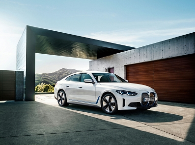 THE i4 | PRVNÍ ČISTĚ ELEKTRICKÉ GRAN COUPÉ