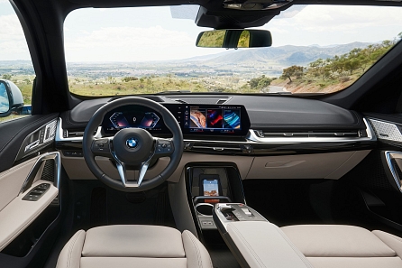 Nové BMW X1 2022 | U11