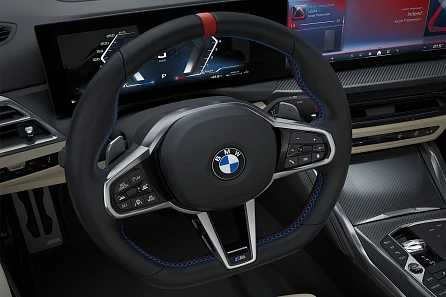 NOVÉ (2024) BMW řady 4 Gran Coupé (G26) M interier